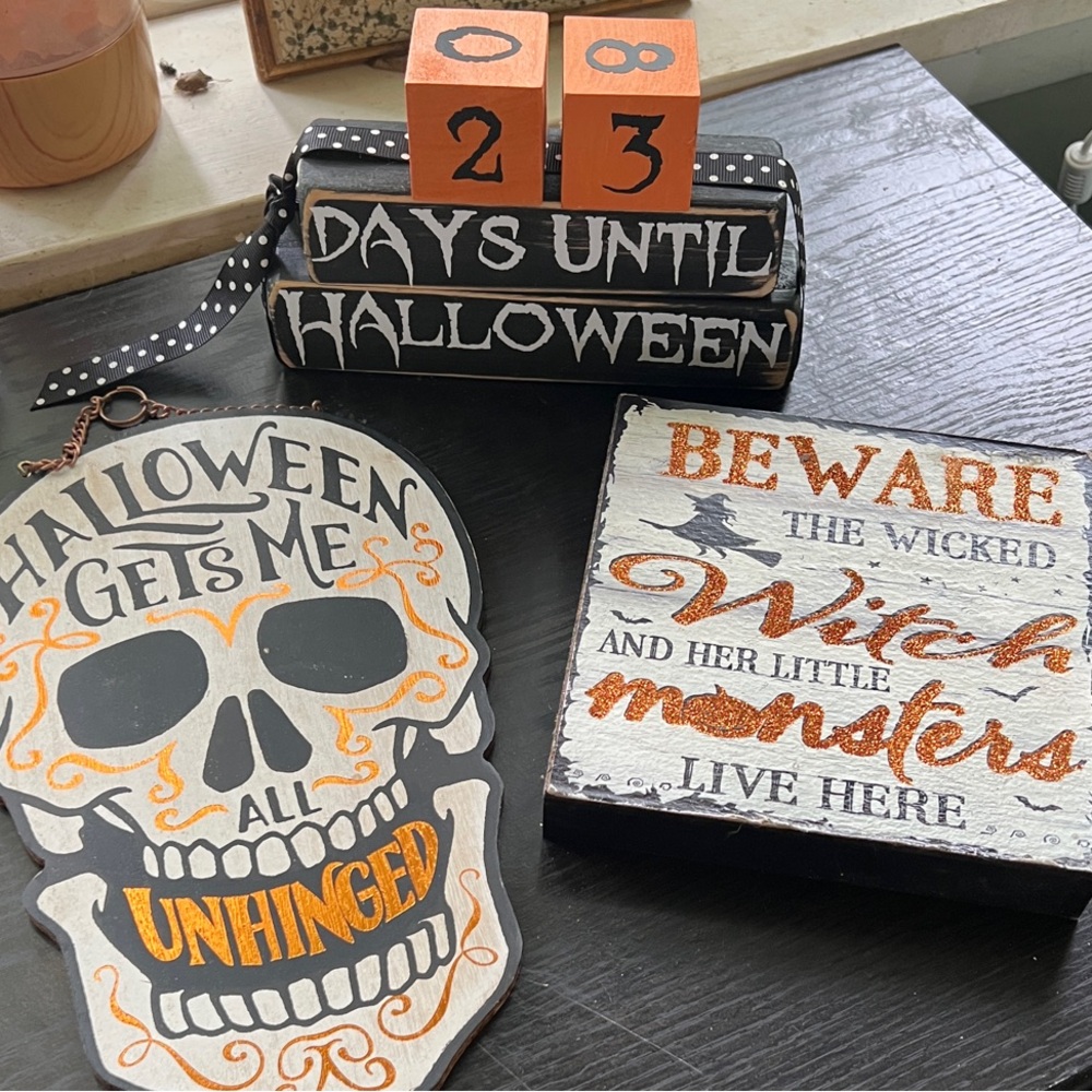 Halloween Decor Set